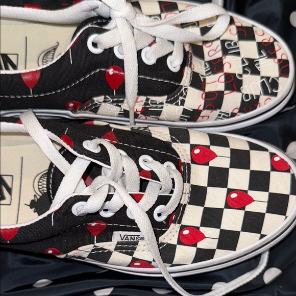 Vans House of Terror x Era 'IT' Pennywise Horror Slip-On Women’s Sz.6 - Picture 16 of 16